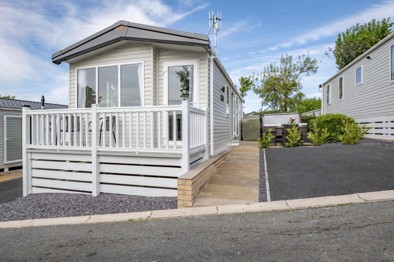 Tan Rallt Holiday Park&Spa Abergele Exterior foto
